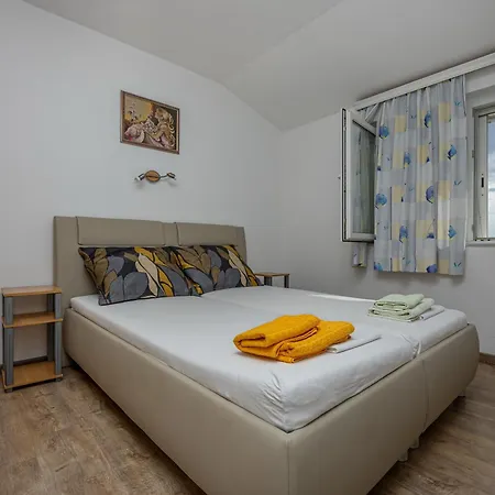 Апартаменты Navy Apartments *
