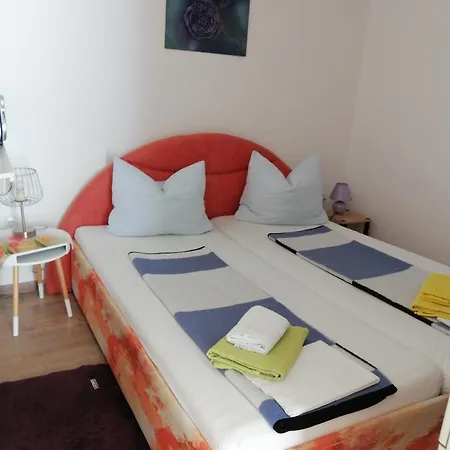 Apartment Navy Apartments *