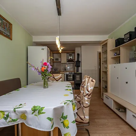 Navy Apartments Апартаменты *