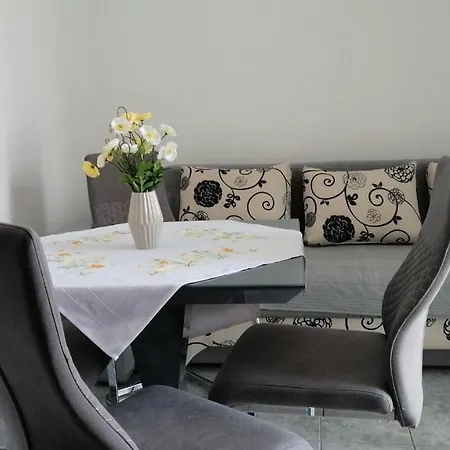 Navy Apartments Апартаменты Ядраново
